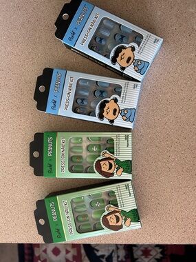 RUDE Peanuts Press-On Nail Kits — Blue & Green Character Sets-BRAND NEW (4)